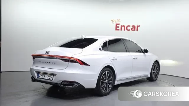 Hyundai The New Grandeur IG id 3473726 из Кореи 12