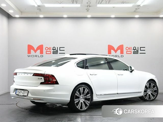 Volvo S90 2022 Белый из Кореи, фото 2