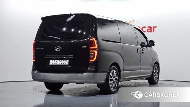 Hyundai The New Grand Starex id 4331730 из Кореи 12