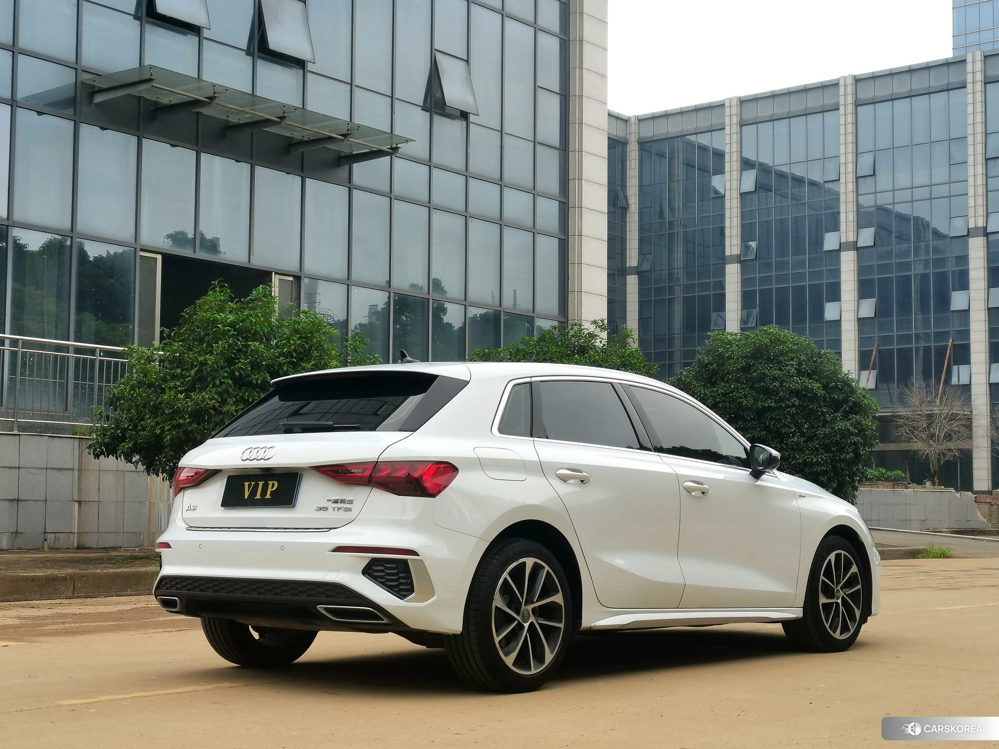 Audi A3 id 4440507 из Китая 12