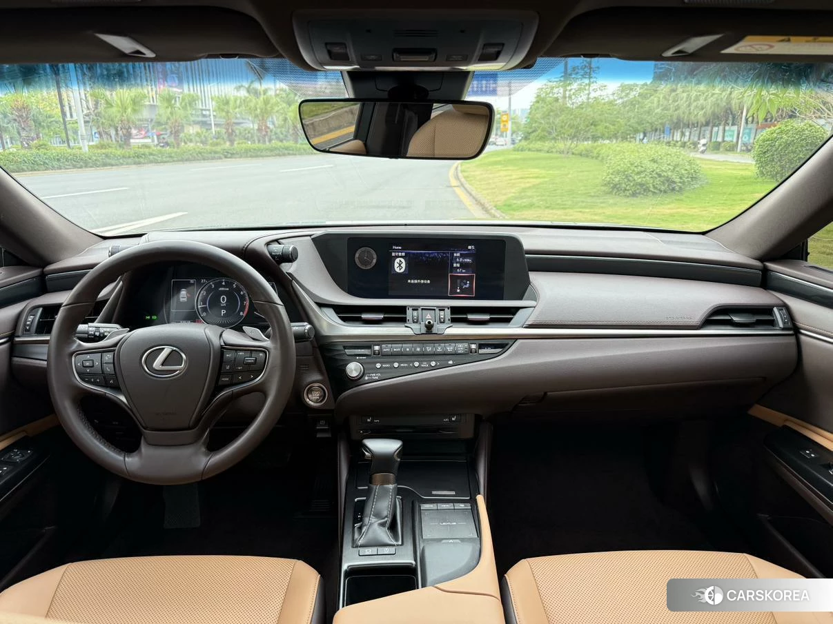 Lexus ES id 4462002 из Китая 9