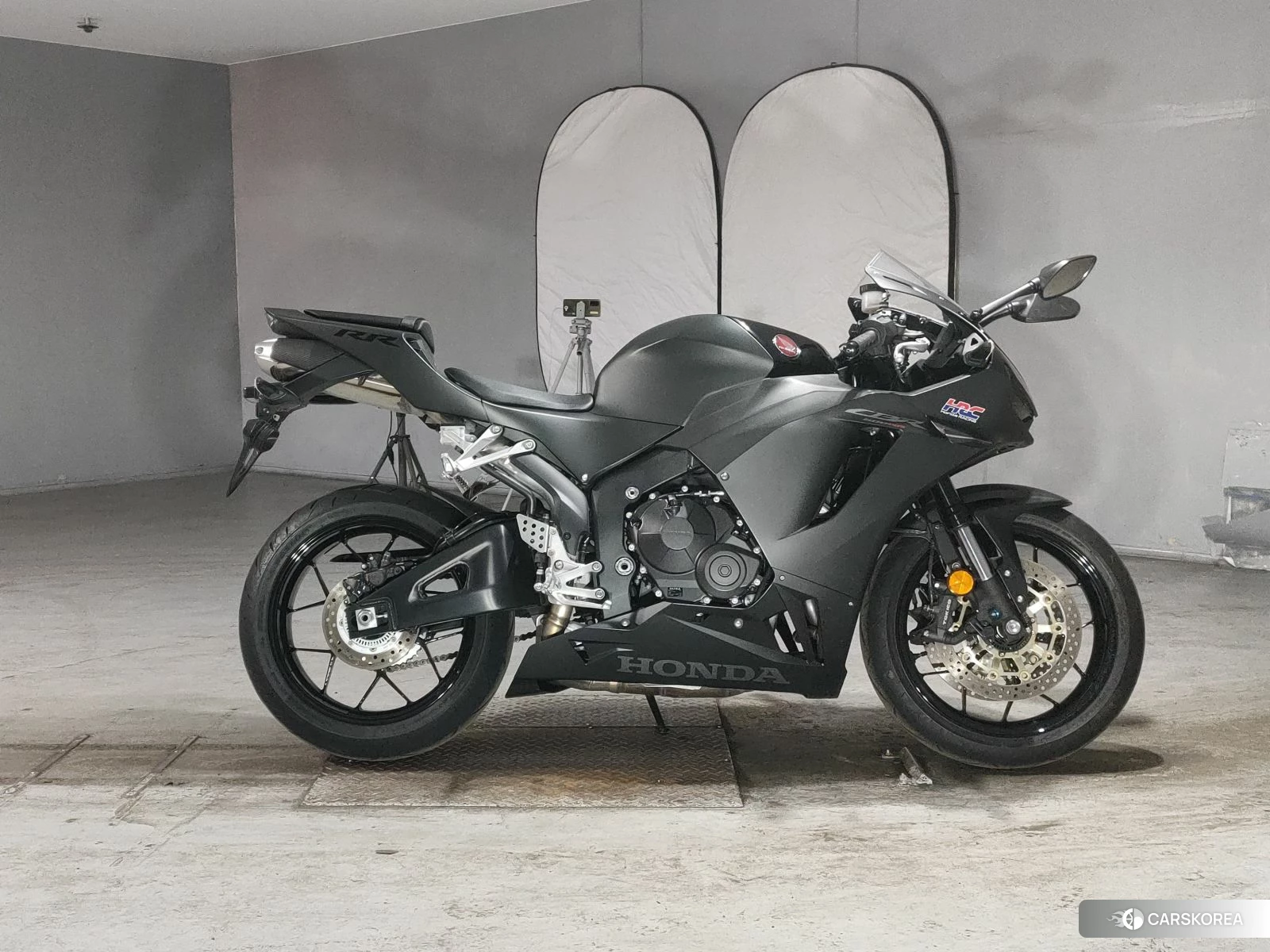 Проданный Honda CBR600RR id 3947067 из Японии