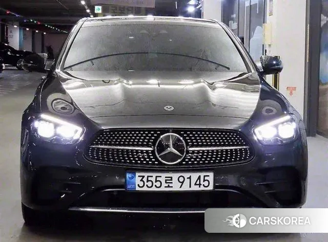 Mercedes-Benz E-Class W213 2021 Черный из Кореи, фото 2