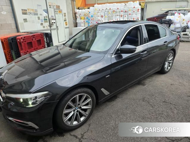 BMW 5 Series (G30) 2018 Серый из Кореи, фото 2