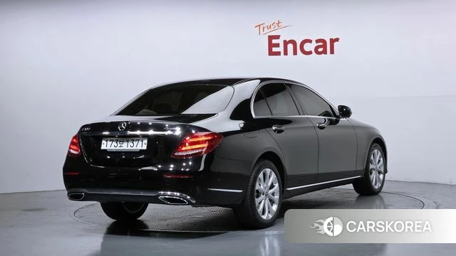 Mercedes-Benz E-Class W213 id 3936380 из Кореи 12