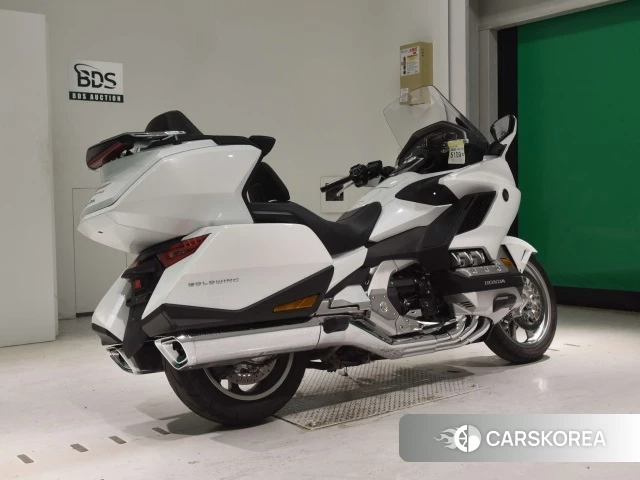 Проданный Honda GL1800 TOUR 2018 из Японии, фото 2
