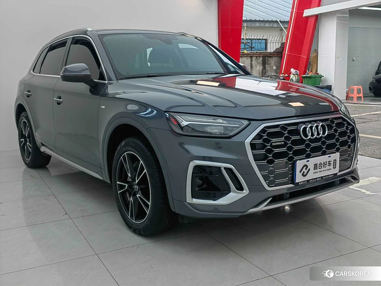 Audi Q5L id 4512813 из Китая 12