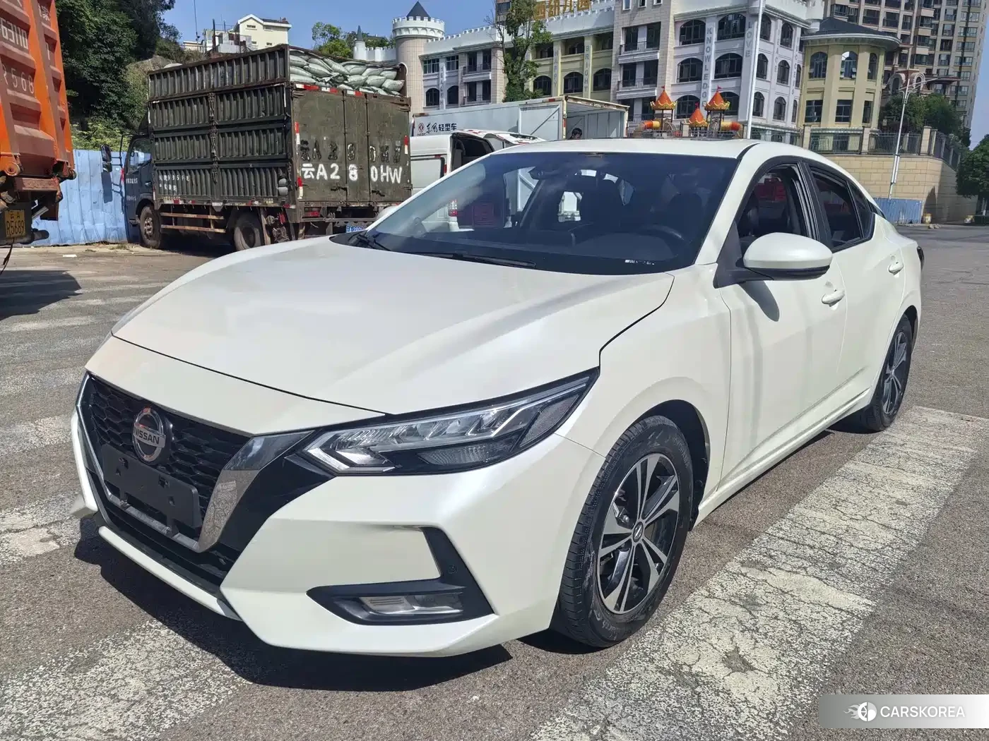 Nissan Sylphy 2021 Белый из Китая, фото 2