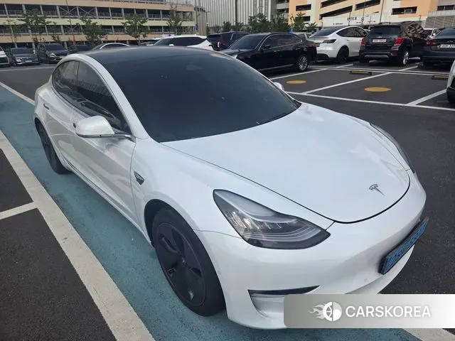Tesla Model 3 2020 Белый из Кореи, фото 4