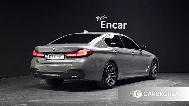 BMW 5 Series (G30) id 3753589 из Кореи 12