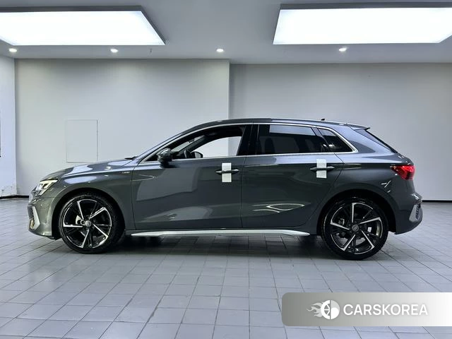 Audi A3 2022 Зеленый из Китая, фото 4