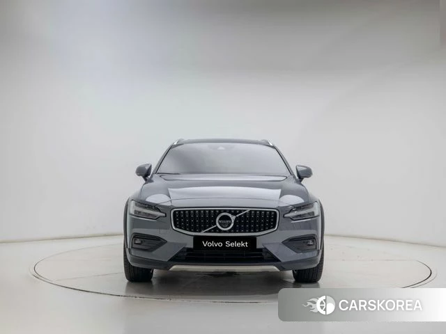 Volvo V60 Cross-Country 2nd Generation id 4593085 из Кореи 11