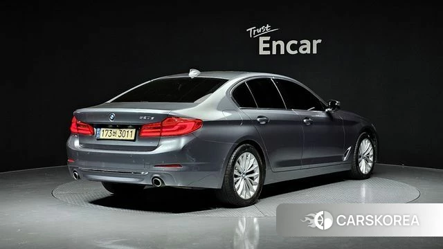 BMW 5 Series (G30) id 4196782 из Кореи 12