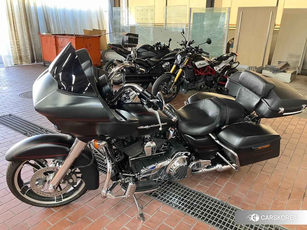 Проданный Harley-Davidson Road Glide FLTRXS1750 2015 из Японии