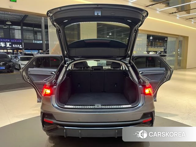 Audi Q3 Sportback id 4261909 из Китая 12