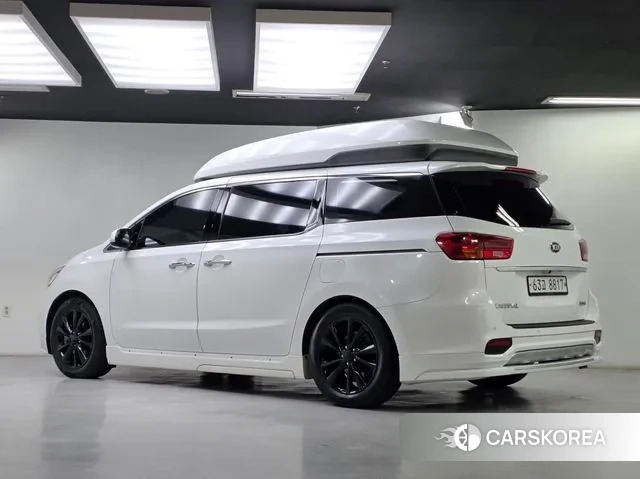 Kia The New Carnival id 3284589 из Кореи 12