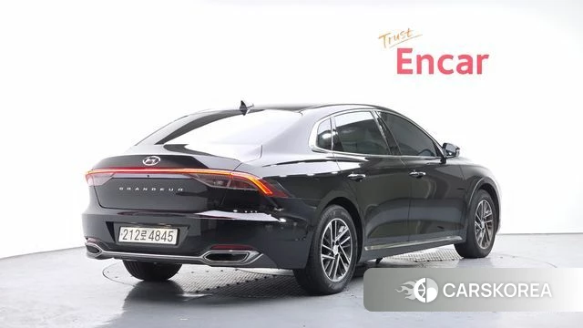 Hyundai The New Grandeur IG id 4618760 из Кореи 12