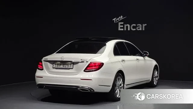 Mercedes-Benz E-Class W213 id 3728222 из Кореи 12