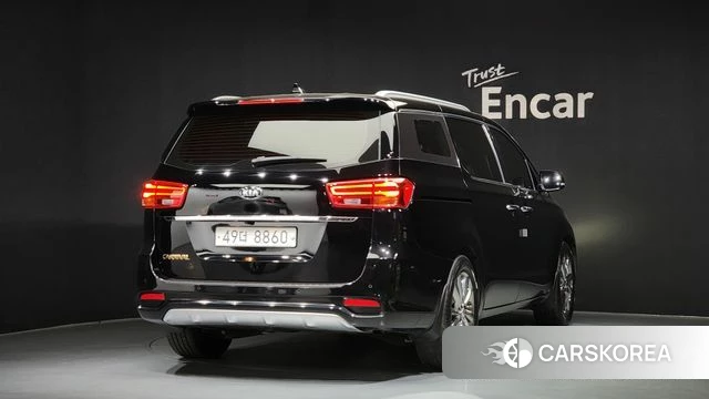 Kia The New Carnival id 4020366 из Кореи 12