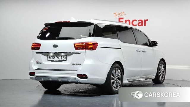 Kia The New Carnival id 4638107 из Кореи 12