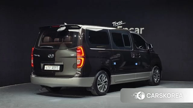 Hyundai The New Grand Starex id 4251321 из Кореи 12