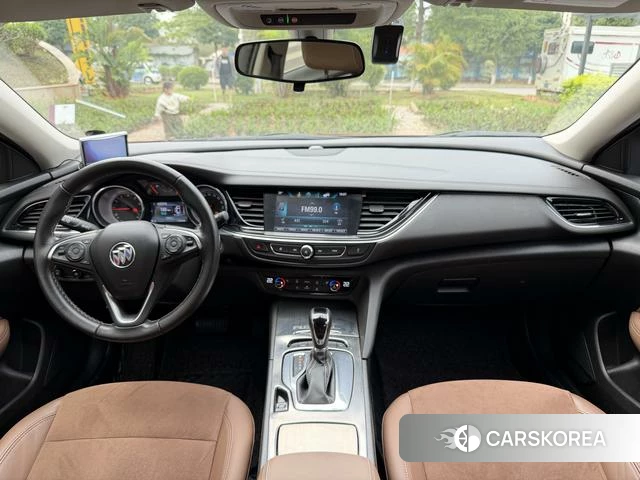 Buick Regal id 3888946 из Китая 7