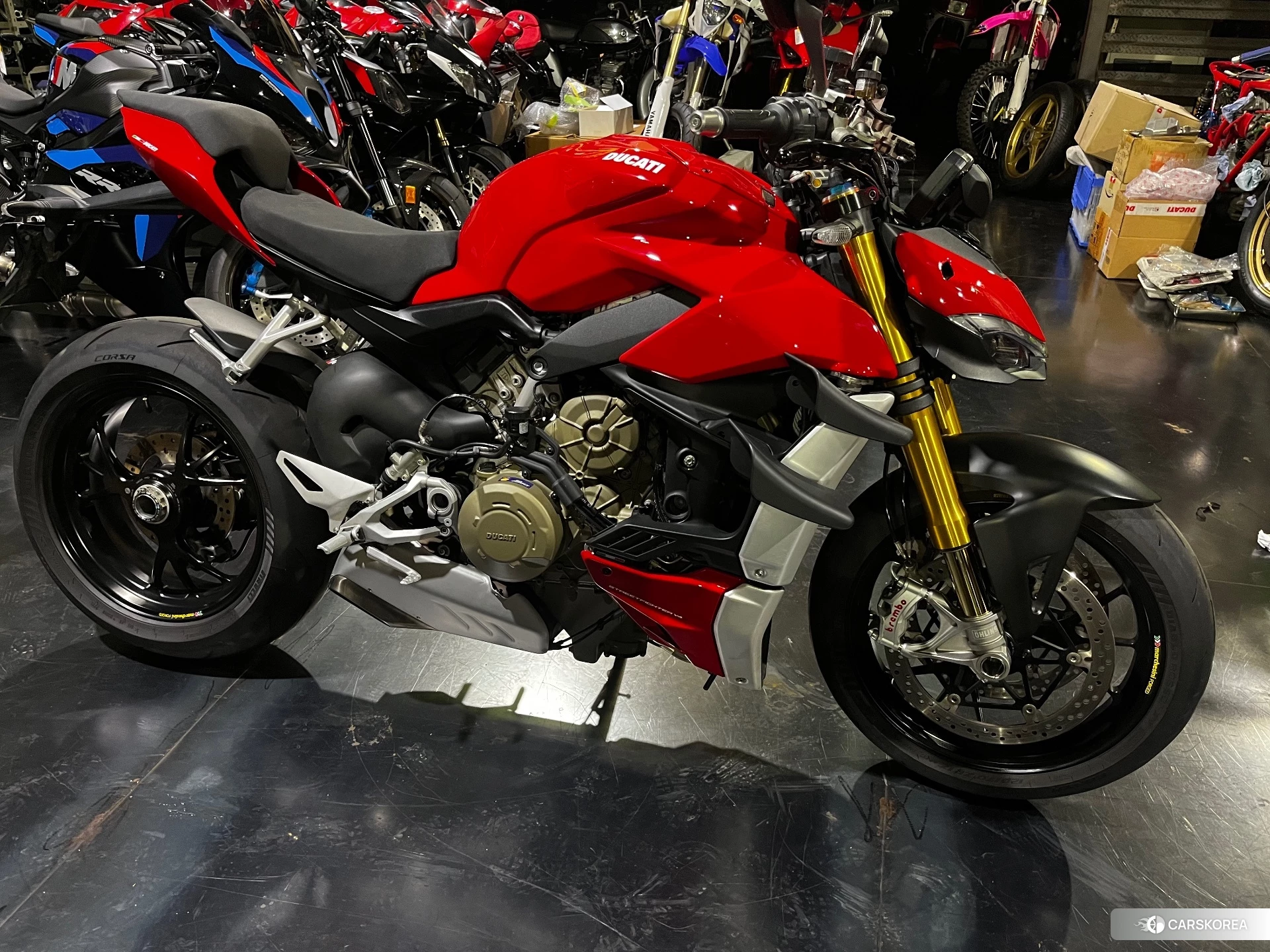 Ducati STREETFIGHTER V4 S 2021 из Японии