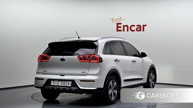 Kia Niro id 3880163 из Кореи 12