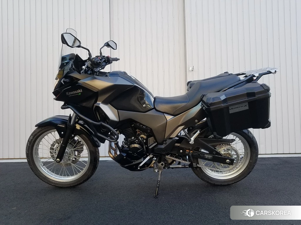 Проданный Kawasaki VERSYS-X 250 ABS 2017 из Японии, фото 2