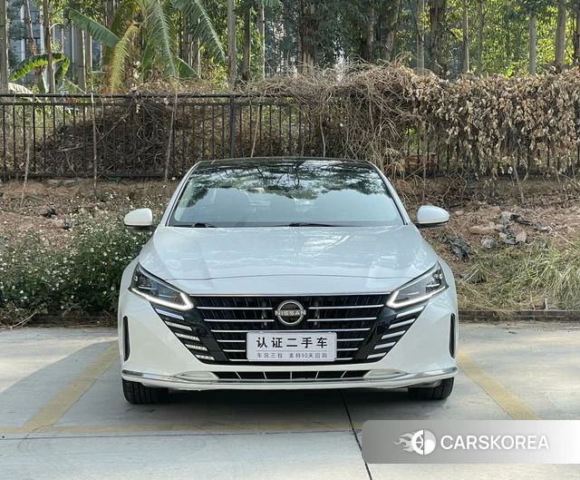 Nissan Teana 2023 Белый из Китая, фото 3