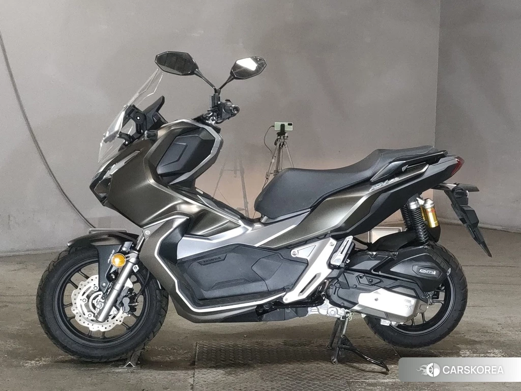 Проданный Honda ADV150 2019 из Японии