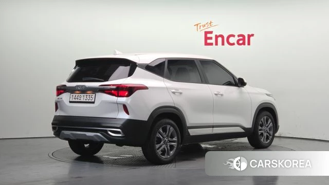 Kia Seltos id 4580316 из Кореи 12