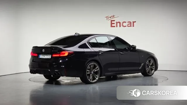 BMW 5 Series (G30) id 3209862 из Кореи 12