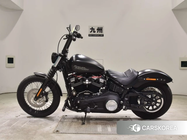 Harley-Davidson Softail Street Bob FXBB1750 2020 из Японии, фото 4