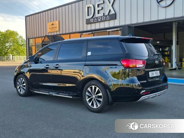 Kia All New Carnival id 4300611 из Кореи 12