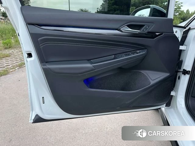 Volkswagen Golf id 4353232 из Китая 12