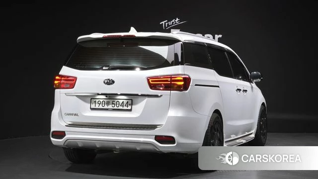 Kia The New Carnival id 4269489 из Кореи 12