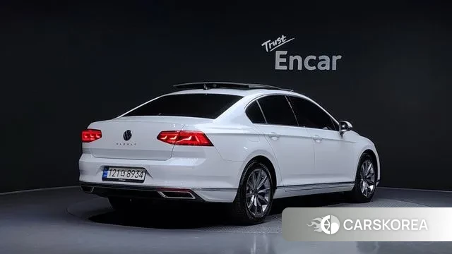 Volkswagen Passat GT (B8) id 3534285 из Кореи 12