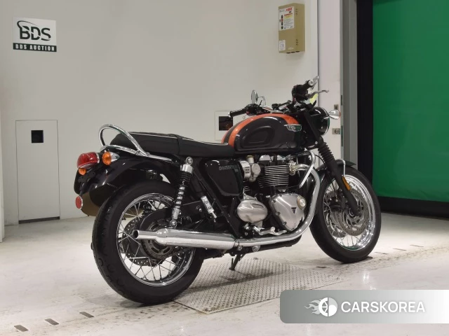 Проданный Triumph BONNEVILLE T120 2020 из Японии, фото 2