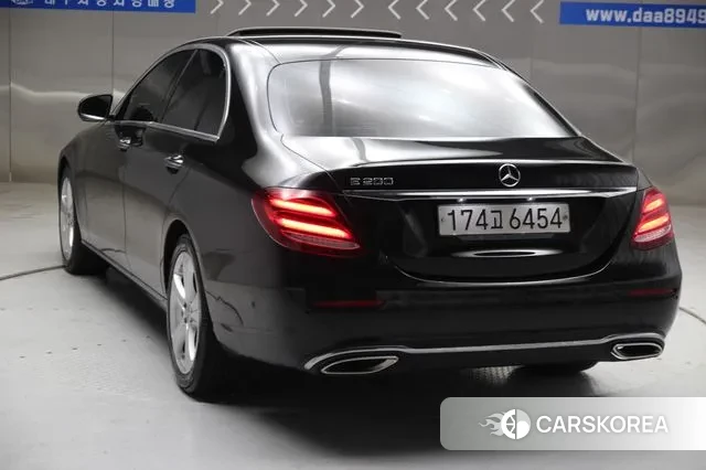 Mercedes-Benz E-Class W213 id 3284947 из Кореи 12