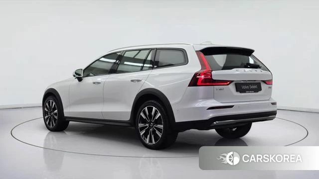 Volvo V60 Cross-Country 2nd Generation id 3883842 из Кореи 12