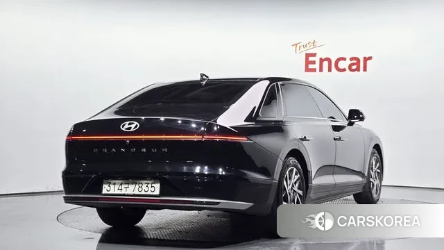 Hyundai Grandeur Hybrid (GN7) id 3701477 из Кореи 12