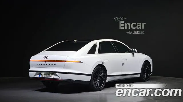 Hyundai Grandeur (GN7) id 2739107 из Кореи 12