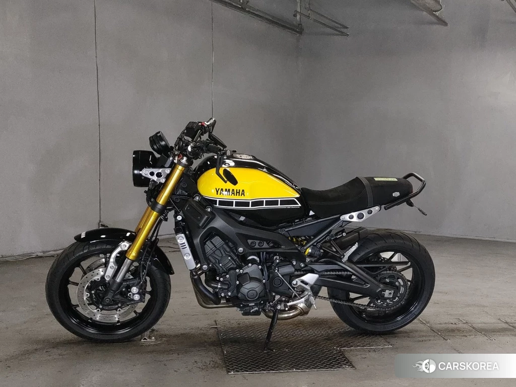 Проданный Yamaha XSR900 2016 из Японии, фото 2