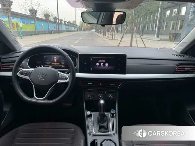 Volkswagen Lavida 2023 Белый из Китая, фото 2