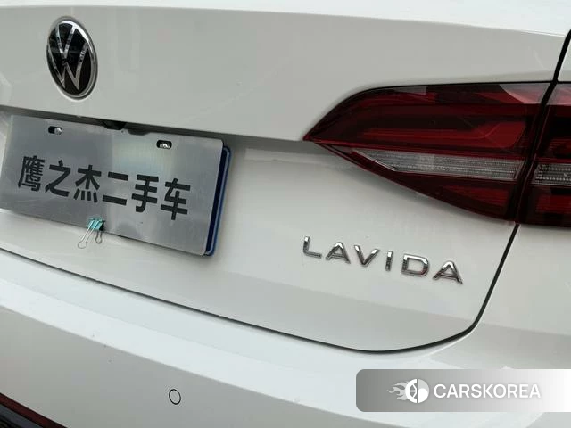 Volkswagen Lavida id 4260056 из Китая 12