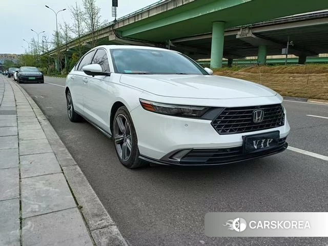 Honda Accord 2023 Белый из Китая, фото 3