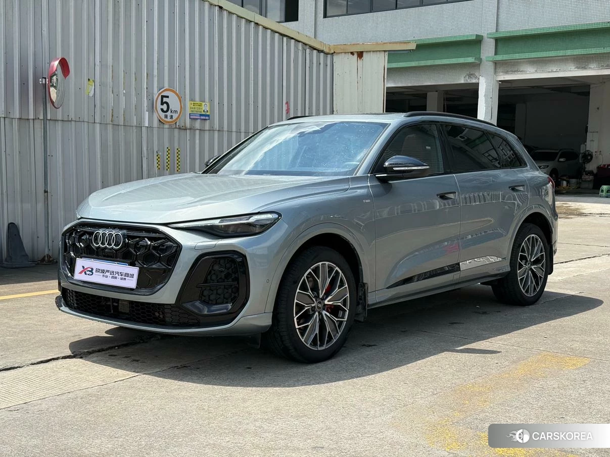 Audi Q5L id 4493158 из Китая 10