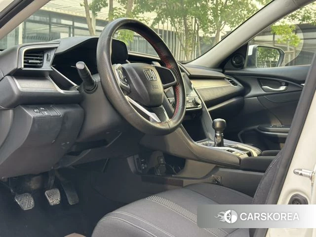 Honda Civic 2018 Белый из Китая, фото 2