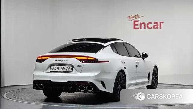 Kia Stinger id 3709436 из Кореи 12